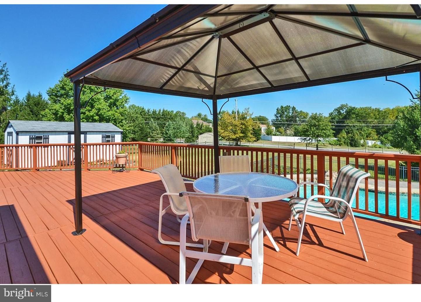2289 Warner Road Lansdale, PA 19446 - Photo 22 of 25 Deck
