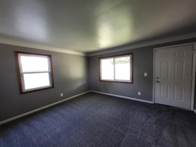 $162,500 | 2660 Bailey Avenue, Lincoln Park, MI 48146