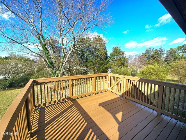 $2,450 | 2910 Newbern Drive, Unit 4, Johnson City, TN 37604