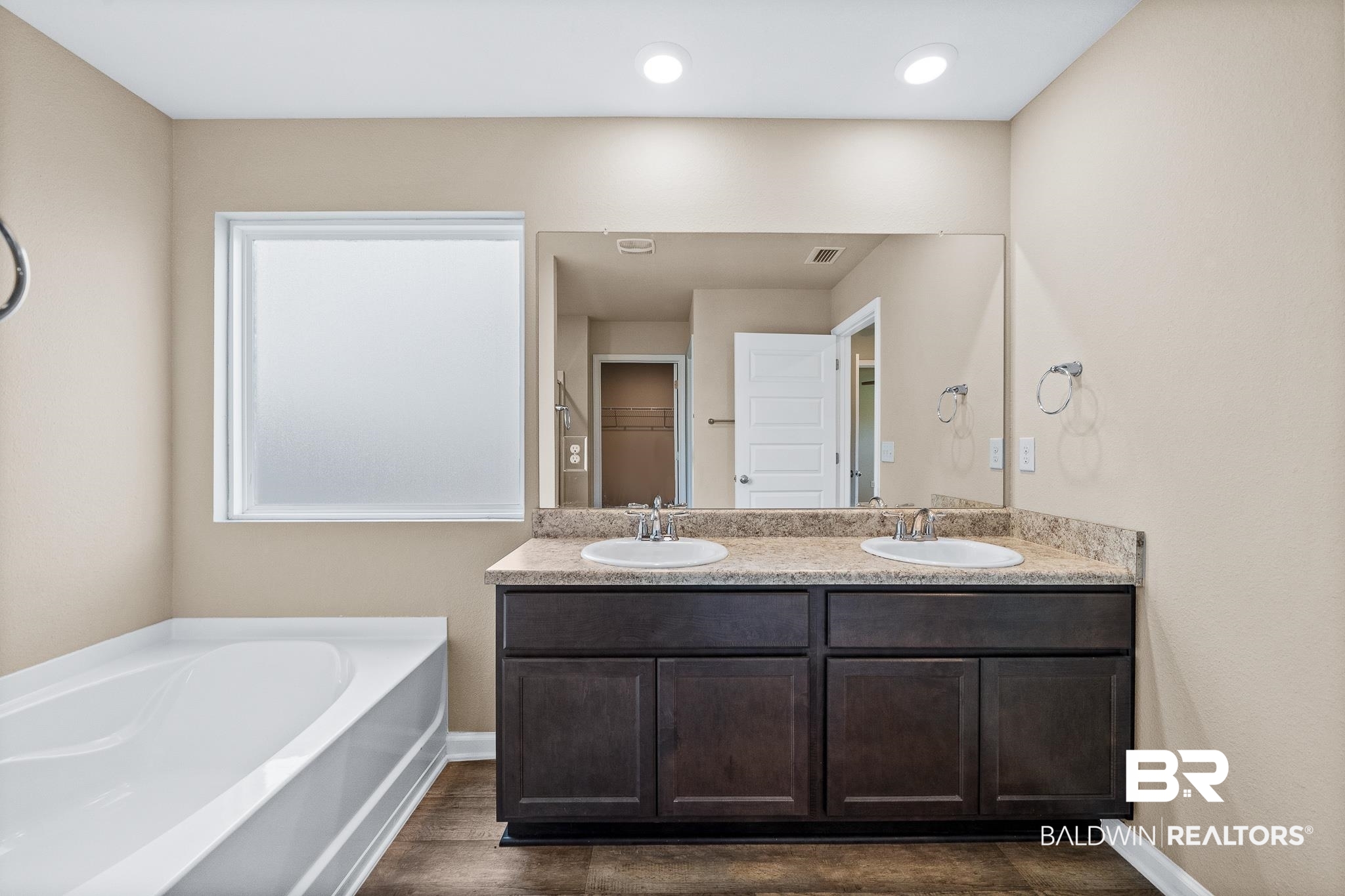 8040 Pickwick Dr. Foley, AL 36535 - Photo 14 of 18