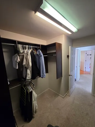 $479,900 | 7943 Dada Drive, Gurnee, IL 60031