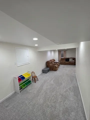 $479,900 | 7943 Dada Drive, Gurnee, IL 60031