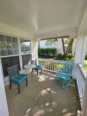 $479,900 | 7943 Dada Drive, Gurnee, IL 60031