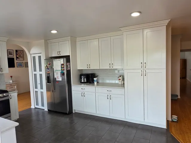 $479,900 | 7943 Dada Drive, Gurnee, IL 60031