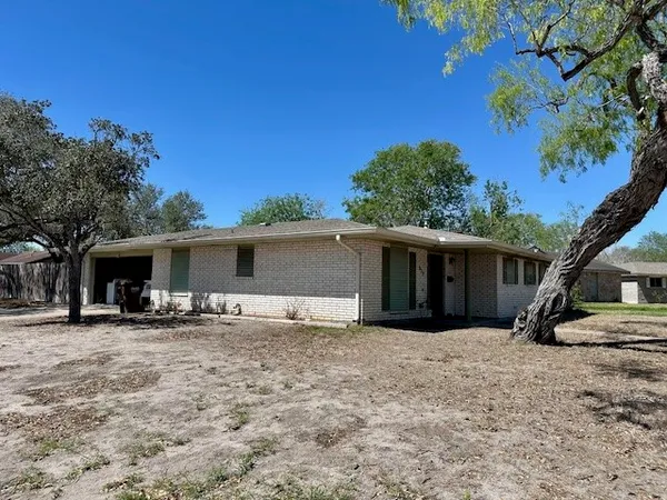 $185,000 | 829 Inez Street, Kingsville, TX 78363