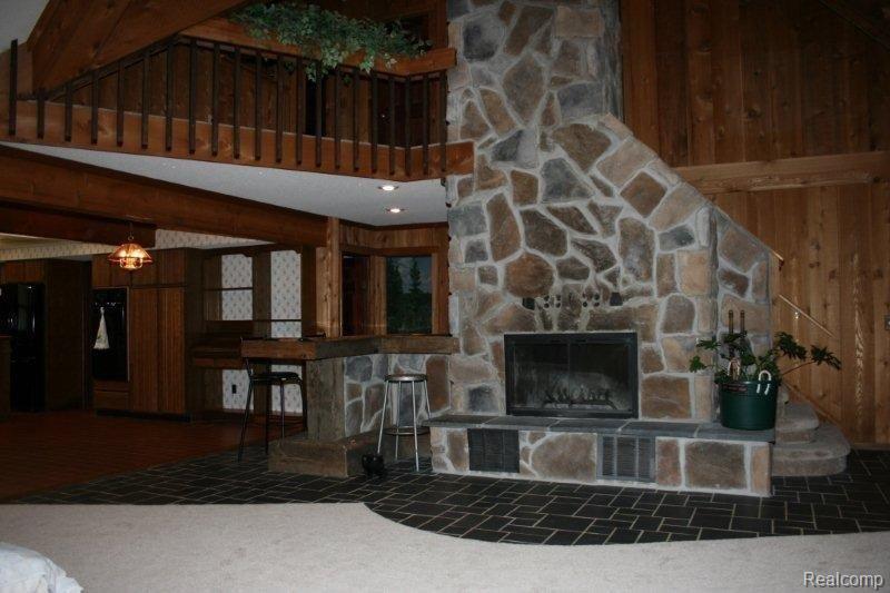 5955 Secor Road Ida, MI 48140 - Photo 11 of 23 IMG_6803.jpg