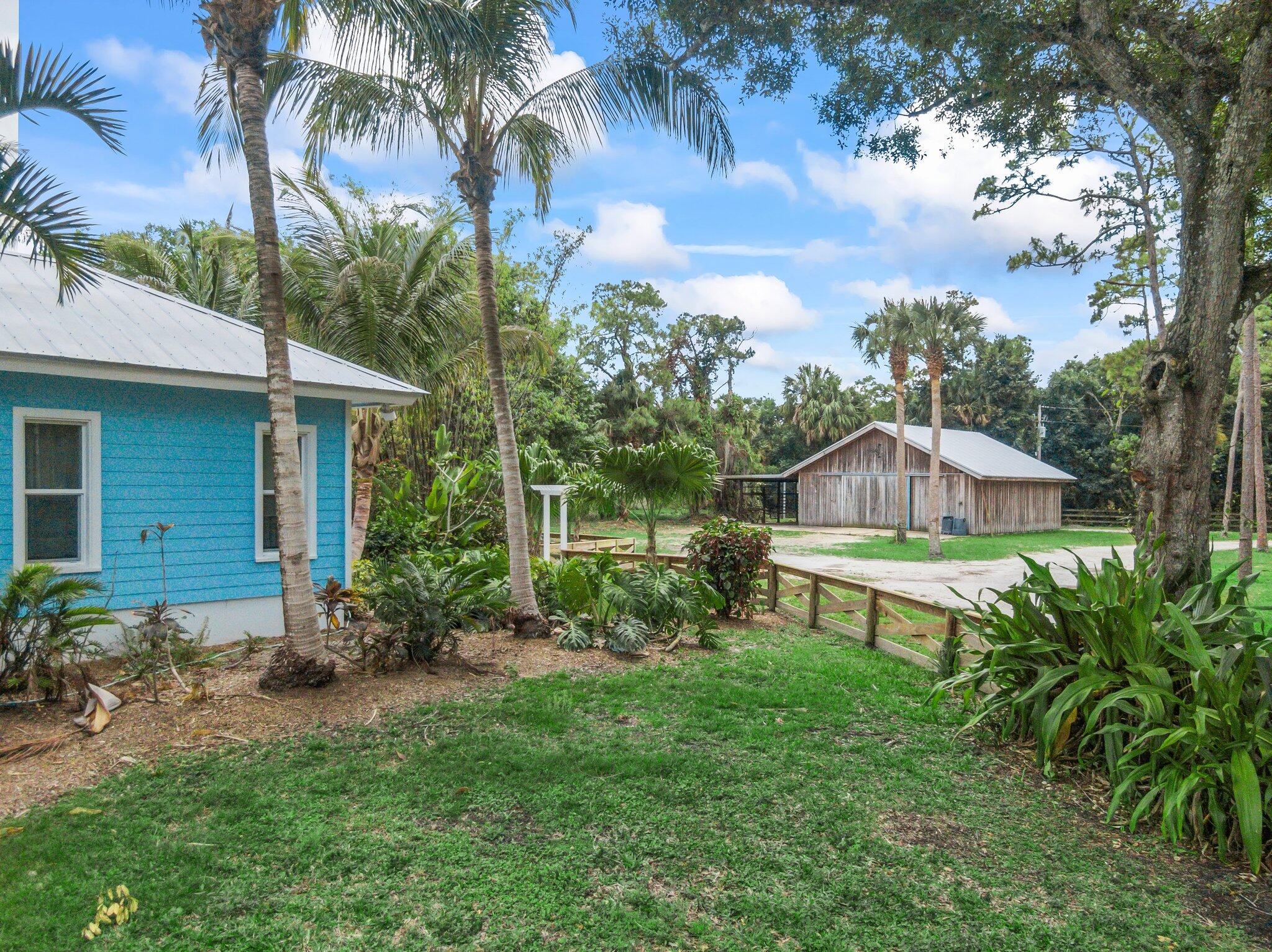 1293 Southwest Heather Terrace Stuart, FL 34997 - Photo 8 of 80 12-web-or-mls-DJI_0255