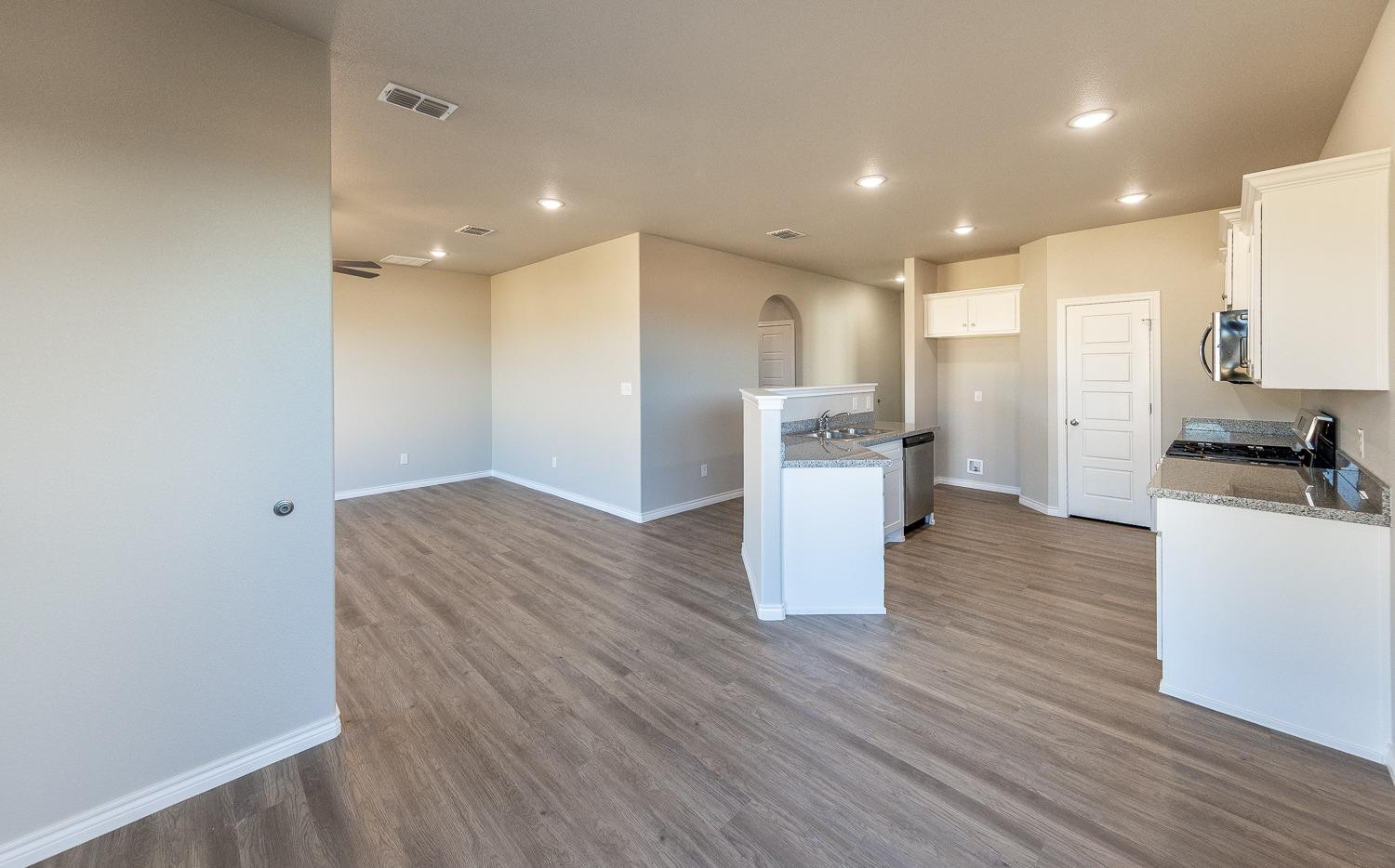 6912 11th Street Lubbock, TX 79416 - Photo 9 of 26 Photo 9