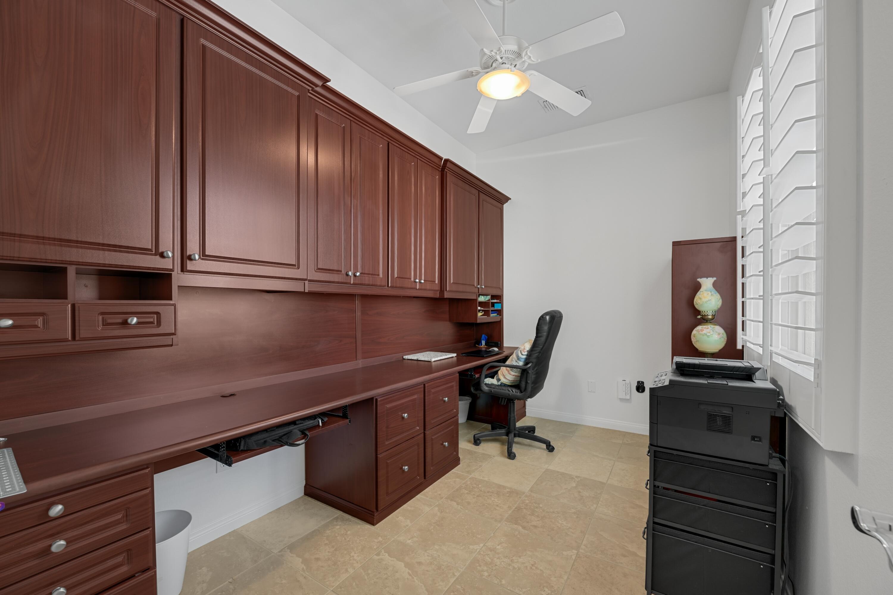 40092 Calle San Geronimo Indio, CA 92203 - Photo 15 of 48 a view of workspace with cabinets