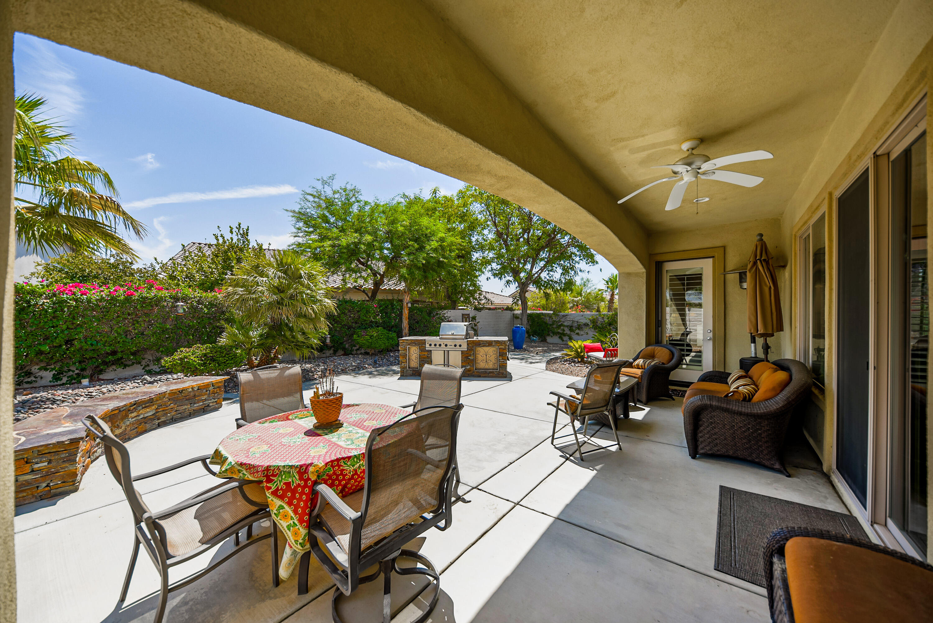 40092 Calle San Geronimo Indio, CA 92203 - Photo 29 of 48 a outdoor space with furniture