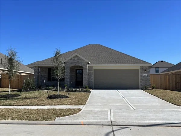 $1,950 | 3619 River Sand Road, Rosenberg, TX 77469