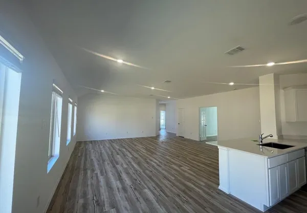 $1,950 | 3619 River Sand Road, Rosenberg, TX 77469