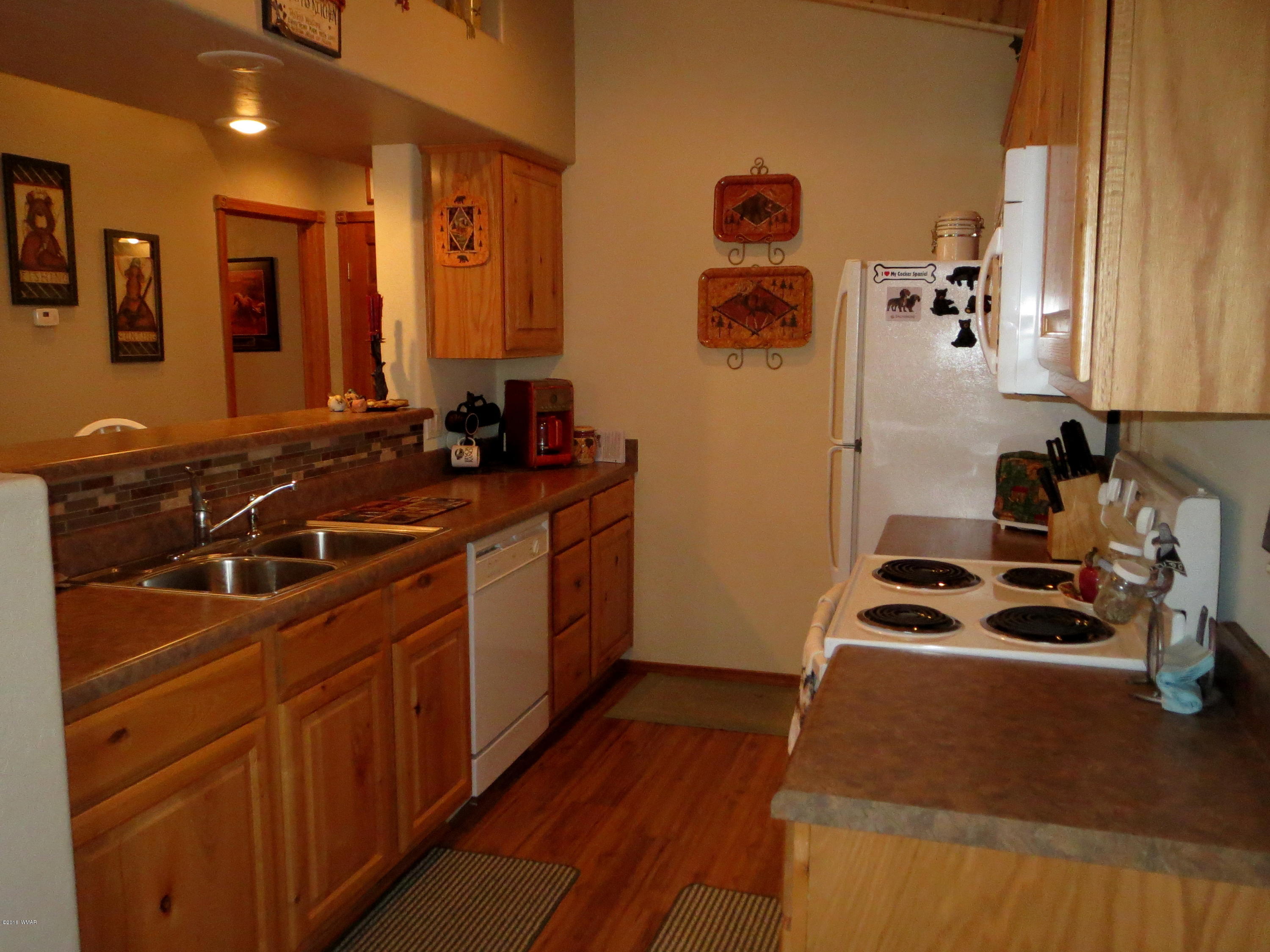 2345 Buffalo Loop Overgaard, AZ 85933 - Photo 11 of 31
