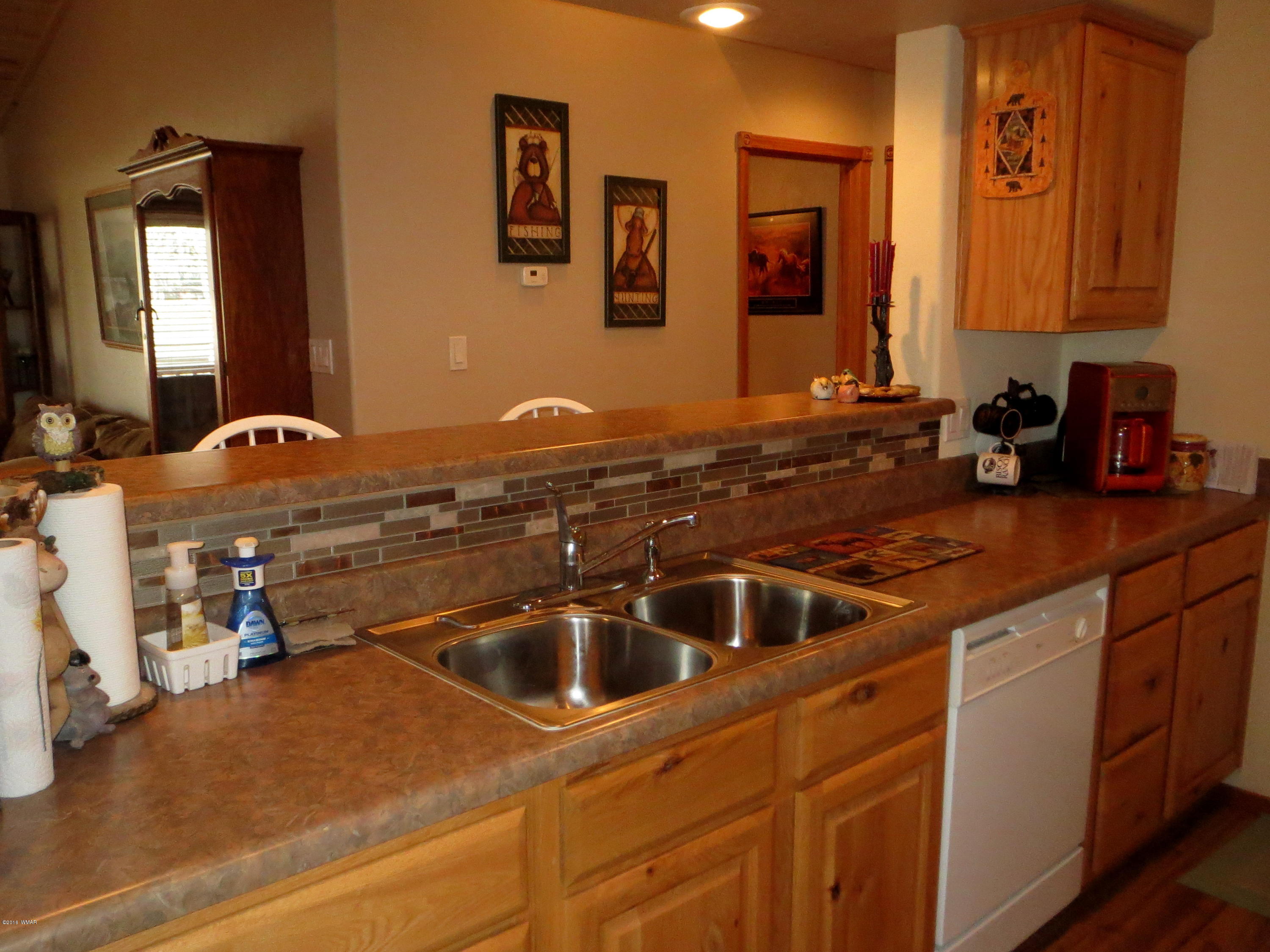 2345 Buffalo Loop Overgaard, AZ 85933 - Photo 12 of 31