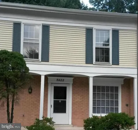 $3,090 | 5422 Long Boat Court, Fairfax, VA 22032