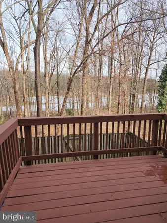 $3,200 | 5422 Long Boat Court, Fairfax, VA 22032