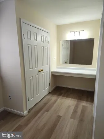 $3,090 | 5422 Long Boat Court, Fairfax, VA 22032