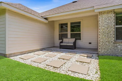 $360,000 | 209 Emory Birch, Montgomery, TX 77316