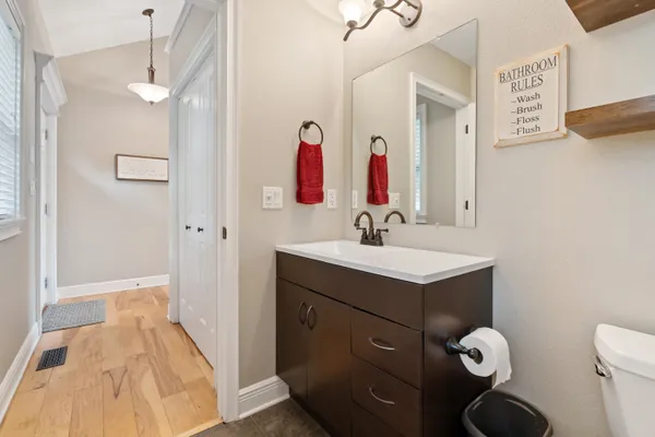 $699,000 | 4219 Northeast Cherry Lake Circle, Madison, FL 32340