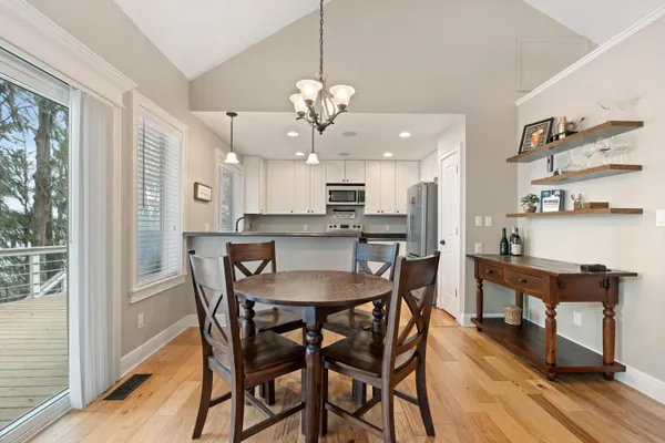 $749,000 | 4219 Northeast Cherry Lake Circle, Madison, FL 32340