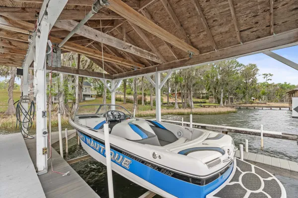 $699,000 | 4219 Northeast Cherry Lake Circle, Madison, FL 32340