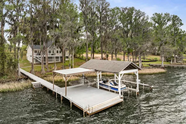 $749,000 | 4219 Northeast Cherry Lake Circle, Madison, FL 32340