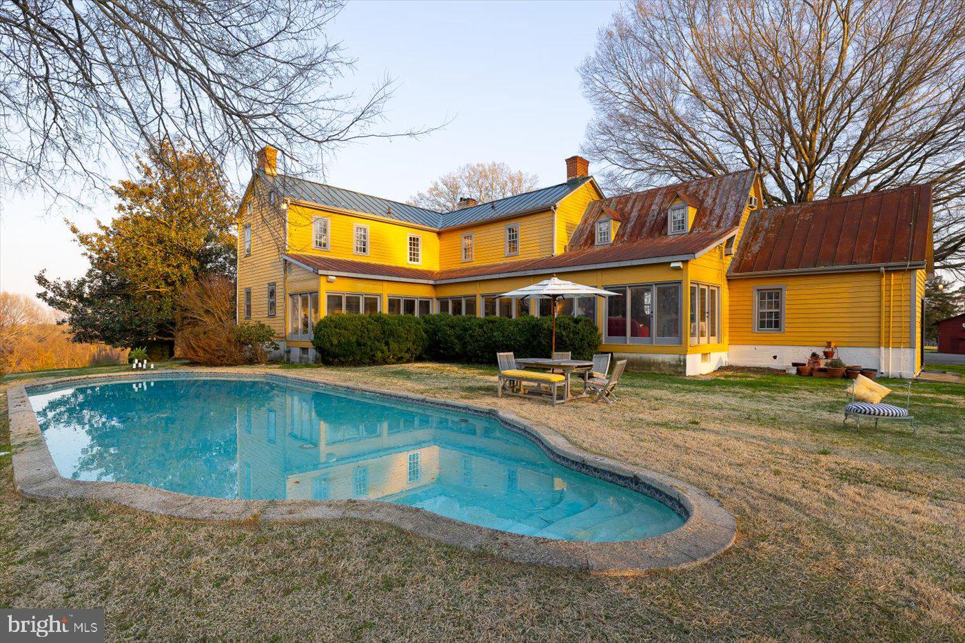 16212 Liberty Road King George, VA 22485 - Photo 55 of 96 Pool