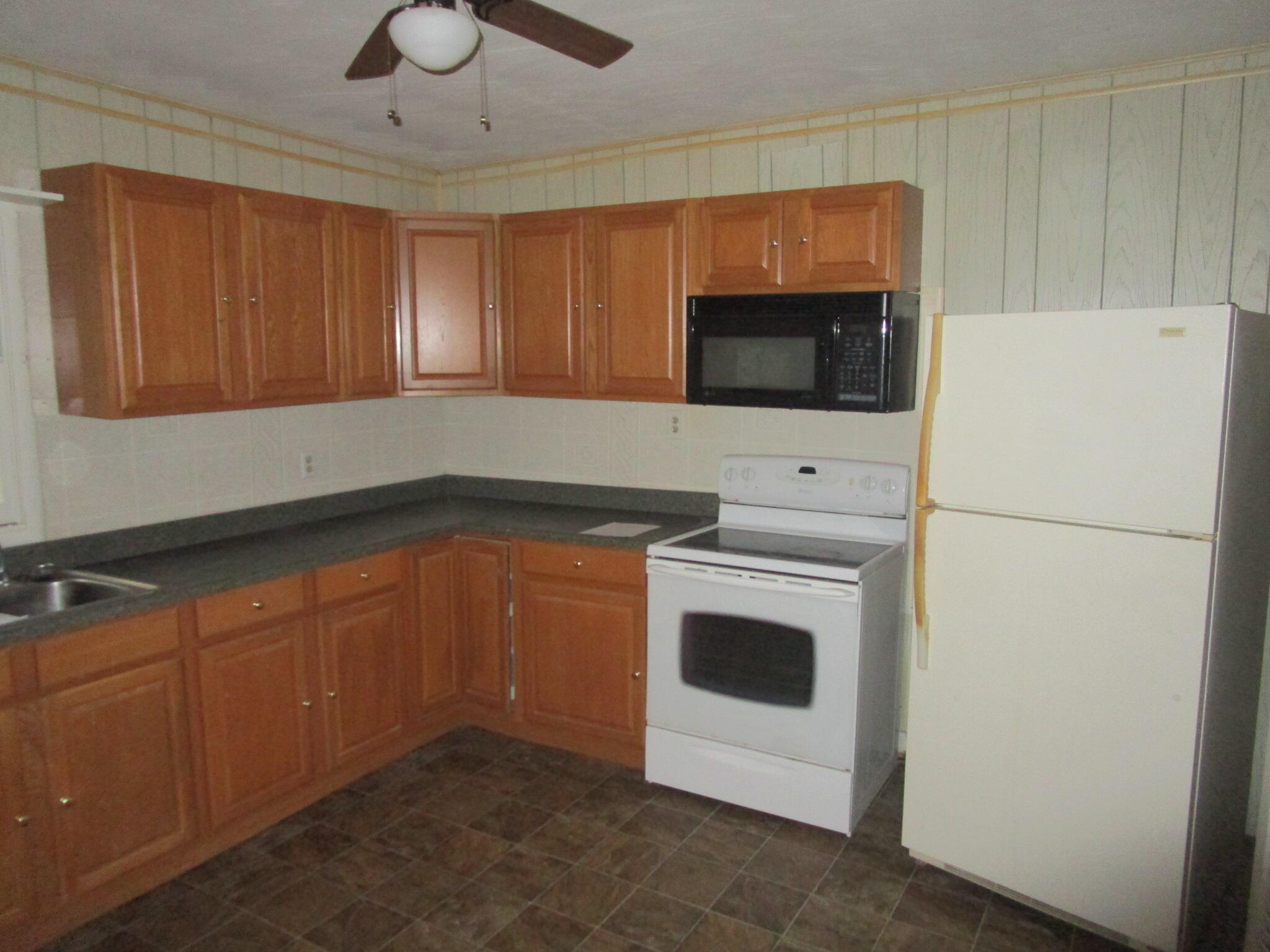 159 Mt Sterling Road Paris, KY 40361 - Photo 20 of 33 IMG_3511