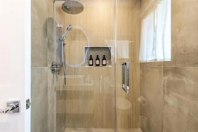 $13,000 | 616 Northeast 16th Terrace, Fort Lauderdale, FL 33304