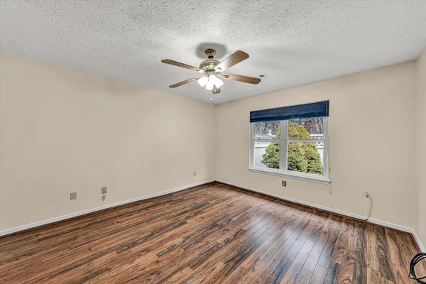 $239,500 | 375 Tinkerview Drive, Cloverdale, VA 24077