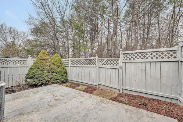 $239,500 | 375 Tinkerview Drive, Cloverdale, VA 24077