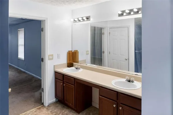 $2,500 | 905 Pownal Lane, Hampton, GA 30228