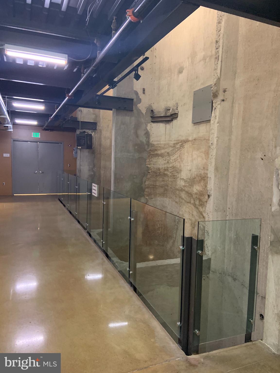 1200 Steuart Street, Unit 520 Baltimore, MD 21230 - Photo 17 of 49 Building hallway