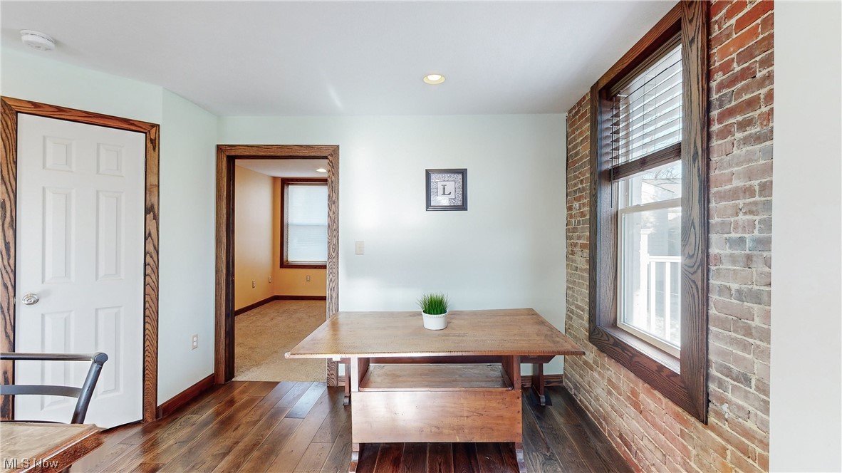 5770 Horning Road Kent, OH 44240 - Photo 7 of 50 Eat in kitchen area