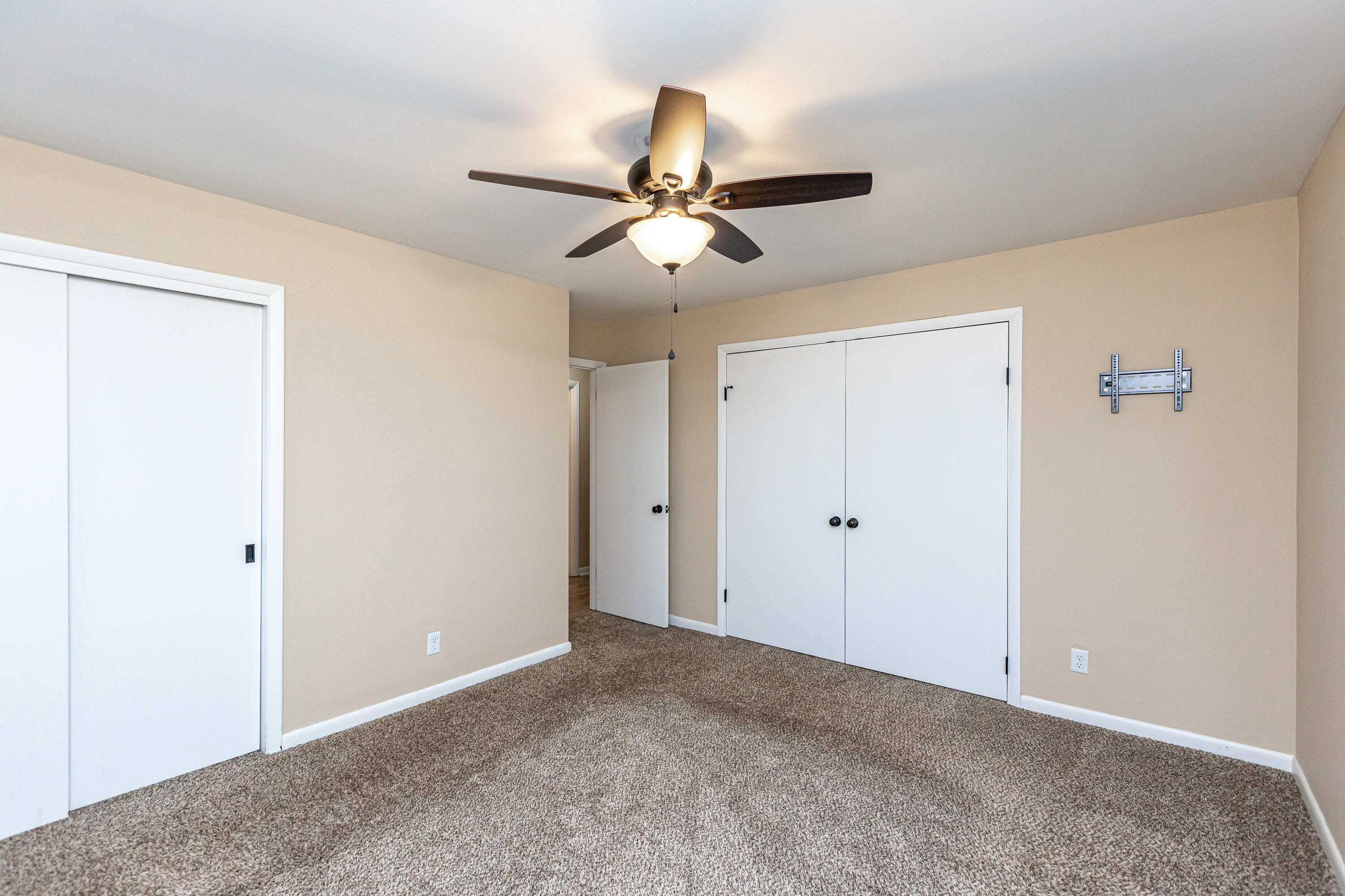 1611 Raleigh Road Lexington, KY 40505 - Photo 14 of 29 1-20