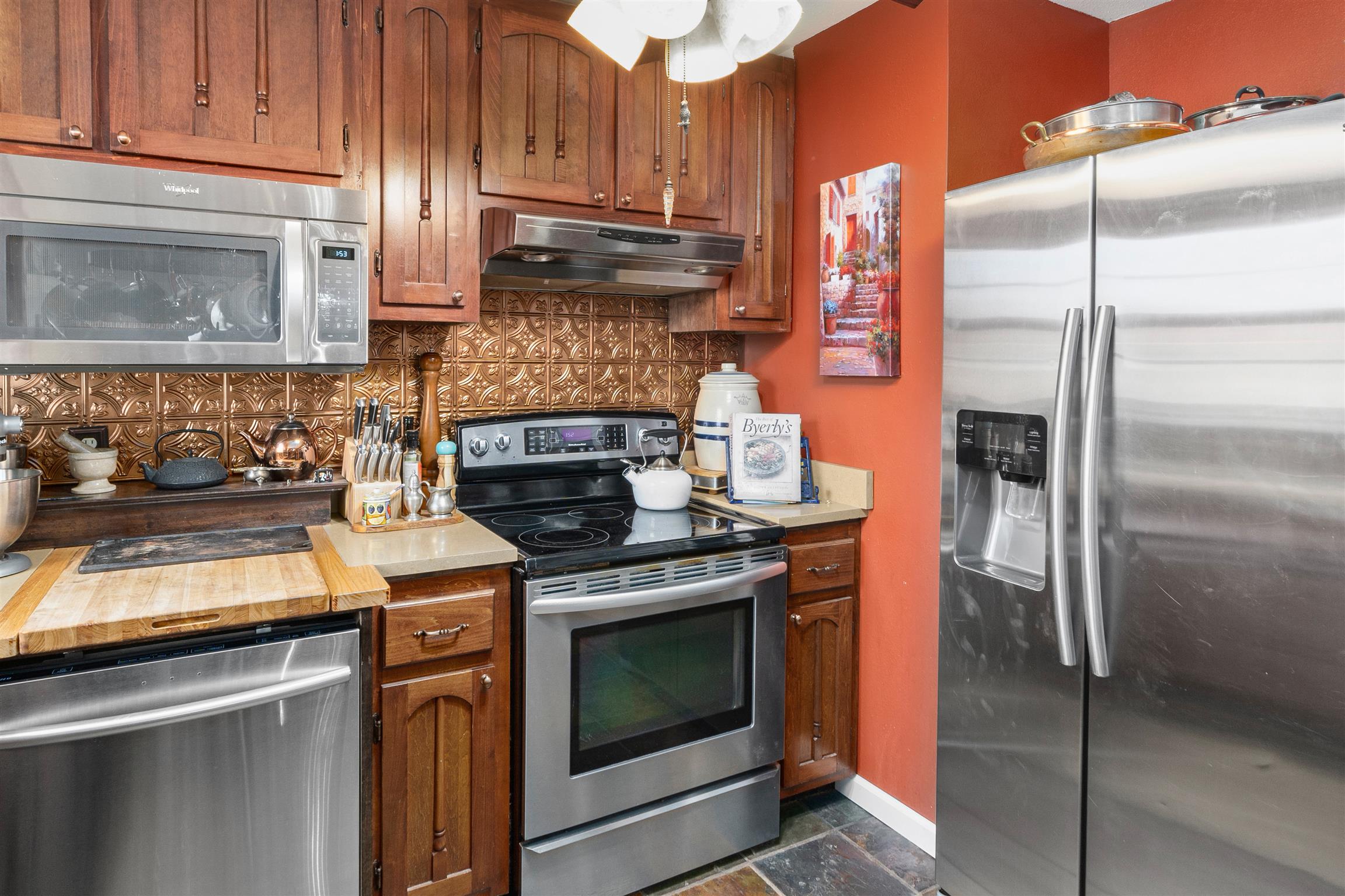 3240 Backridge Road Woodlawn, TN 37191 - Photo 9 of 23 Another view of kitchen