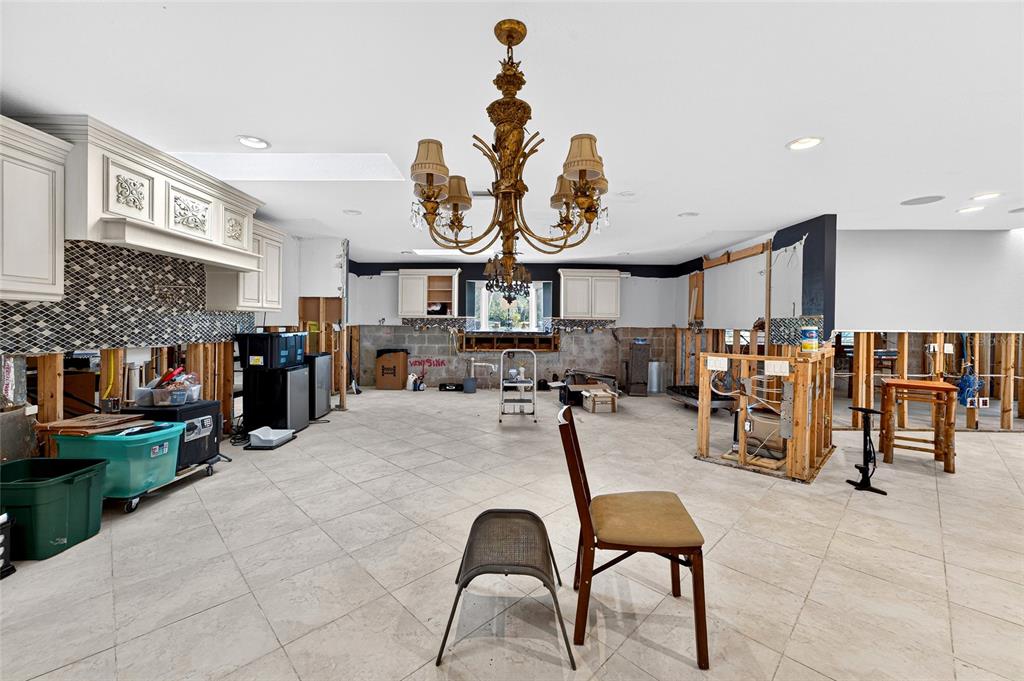 2326 Seton Lane Largo, FL 33774 - Photo 21 of 36