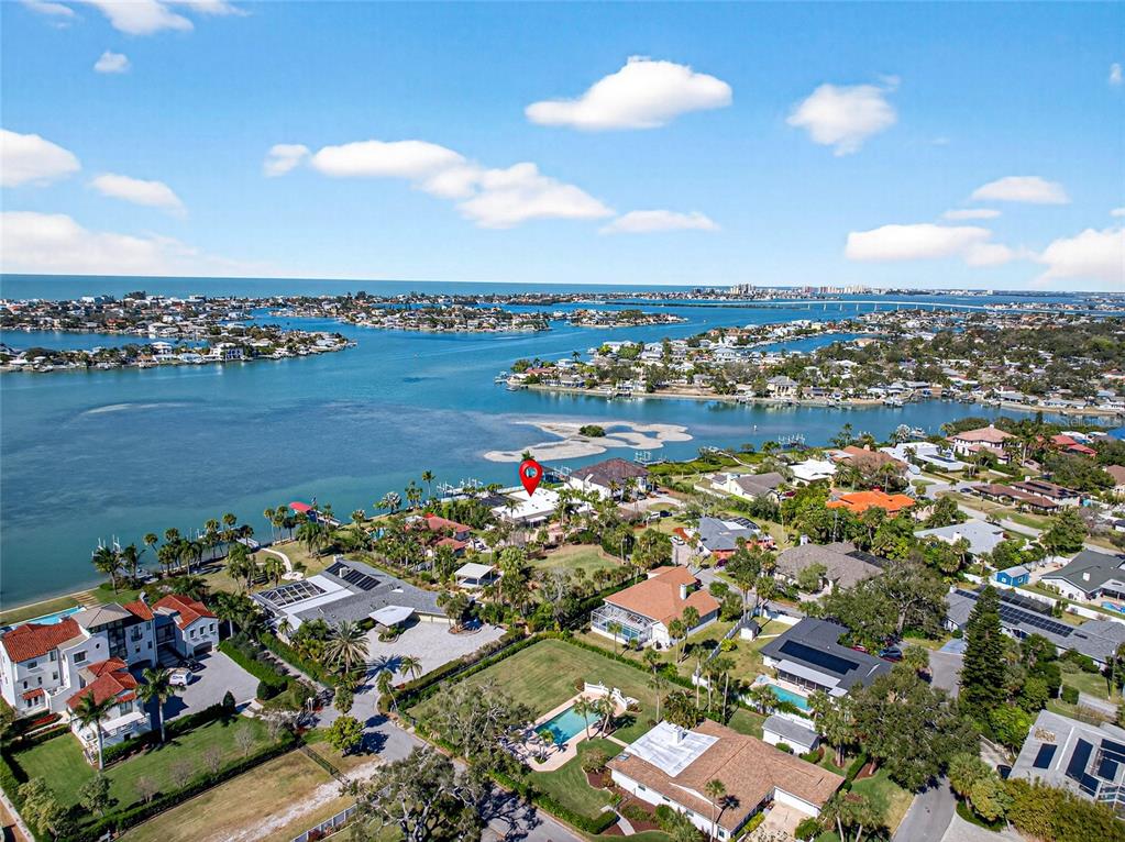 2326 Seton Lane Largo, FL 33774 - Photo 5 of 36