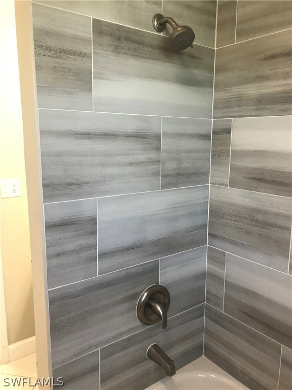 2316 Caladium Road Fort Myers, FL 33905 - Photo 9 of 18 a close view of shower