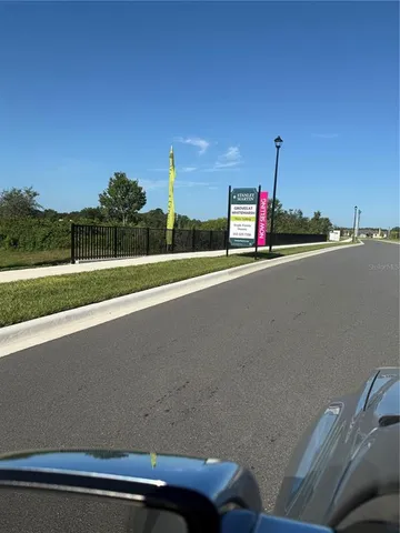a view of a tennis court