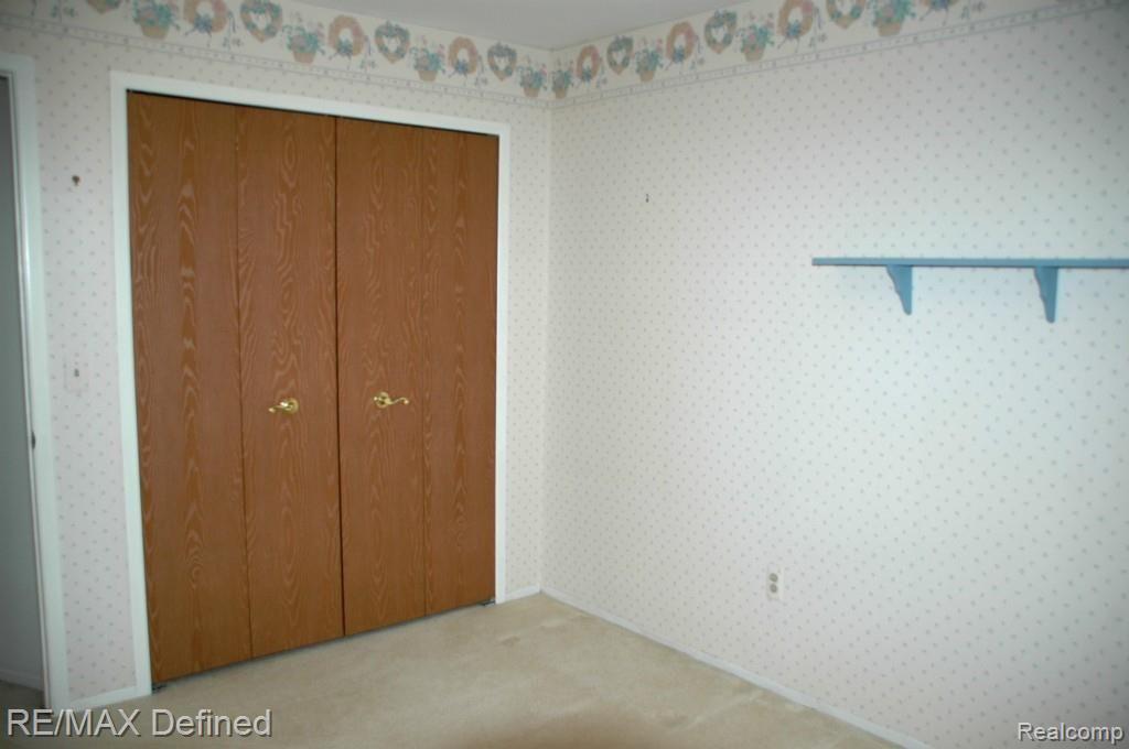 2171 Highsplint Drive Rochester, MI 48307 - Photo 19 of 28 62br3.jpg