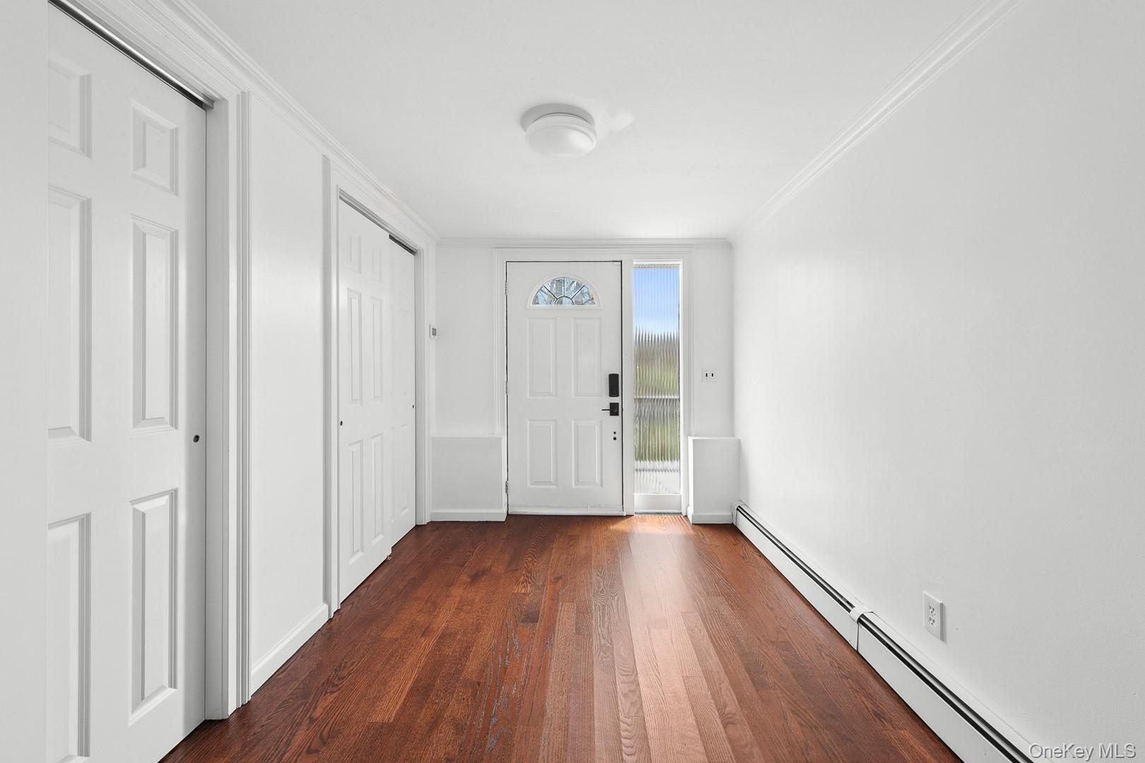 168 Pound Ridge Road Bedford, NY 10506 - Photo 3 of 22 Entrance Foyer