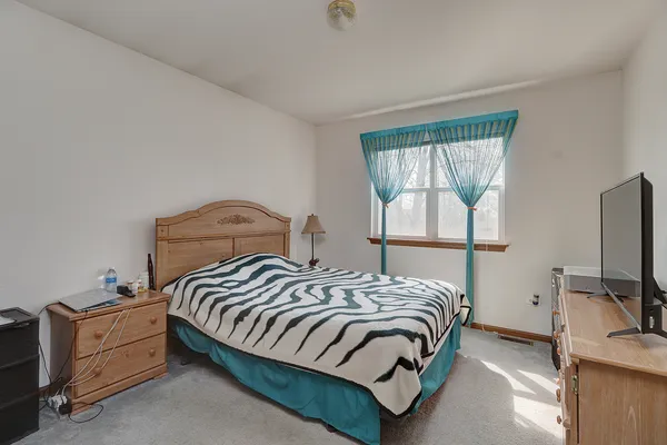 $360,000 | 59 Austrian Drive, Romeoville, IL 60446