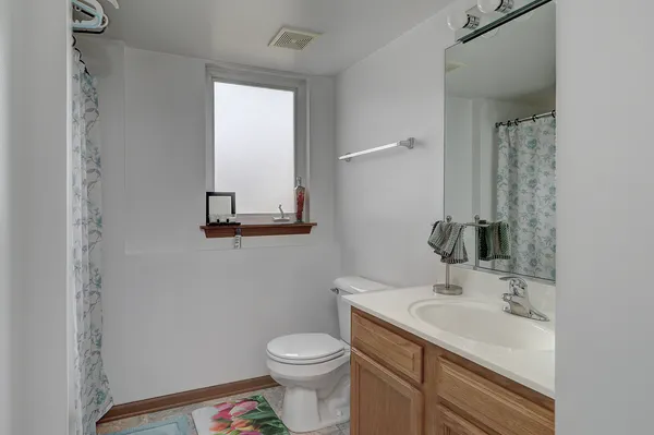 $360,000 | 59 Austrian Drive, Romeoville, IL 60446