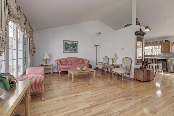 $360,000 | 59 Austrian Drive, Romeoville, IL 60446