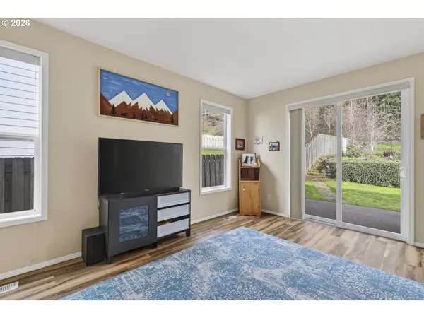 $649,900 | 163 Southwest Sandlewood Loop, Gresham, OR 97030