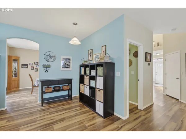 $649,900 | 163 Southwest Sandlewood Loop, Gresham, OR 97030