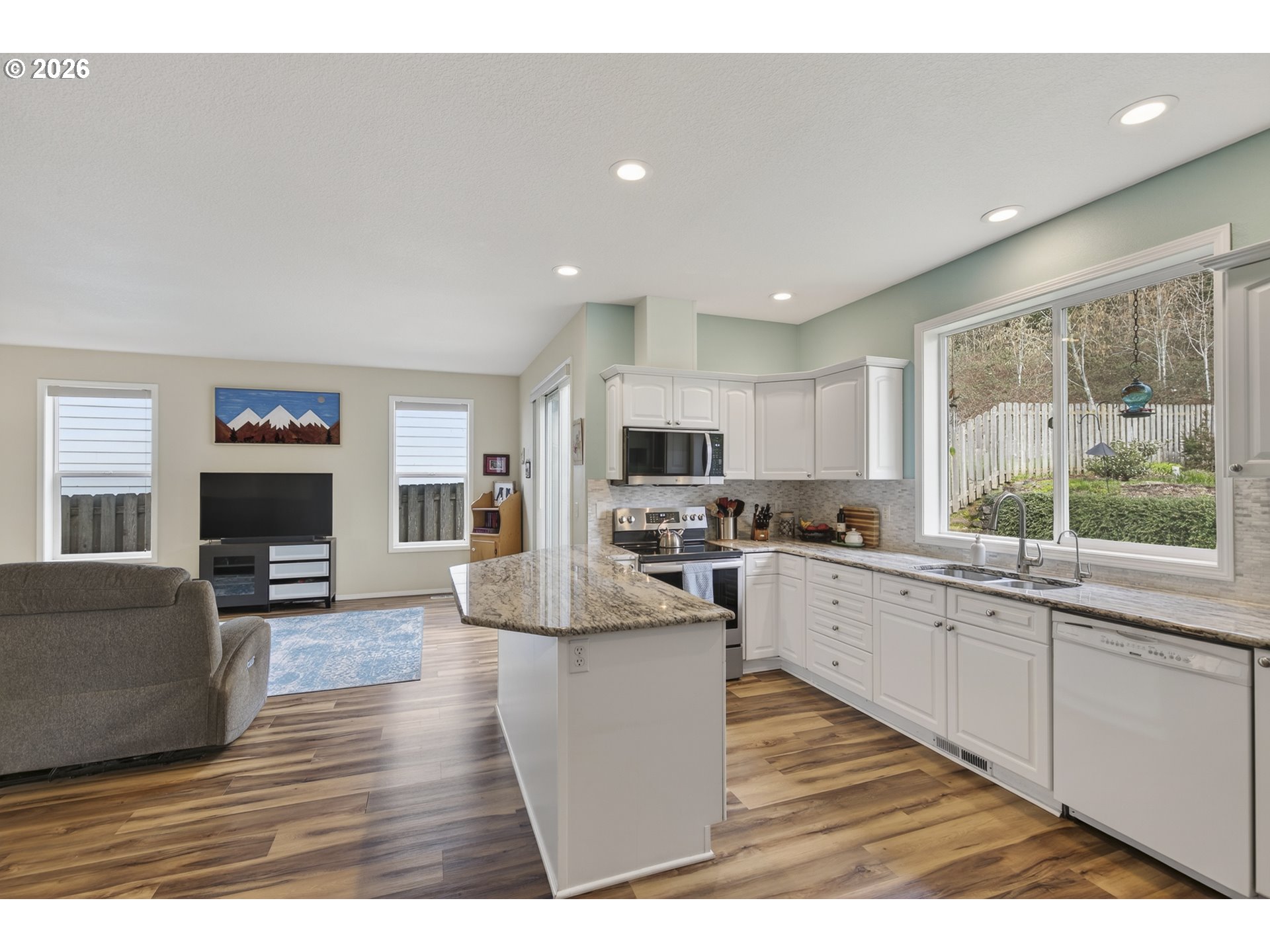 163 Southwest Sandlewood Loop Gresham, OR 97030 - Photo 45 of 47