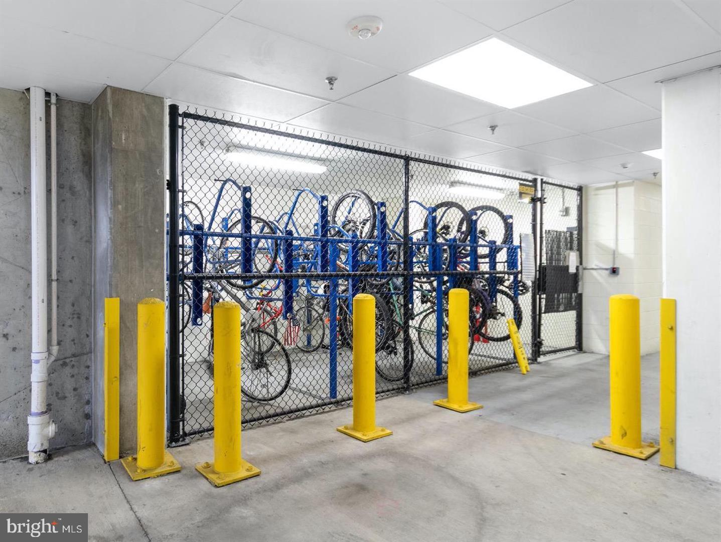 1311 13th Street Northwest, Unit T05 Washington, DC 20005 - Photo 12 of 17 a view of a room with gym equipment
