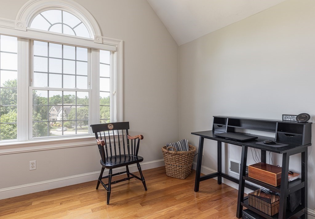 30 Smith Road Hopkinton, MA 01748 - Photo 18 of 34 Gallery Image 18